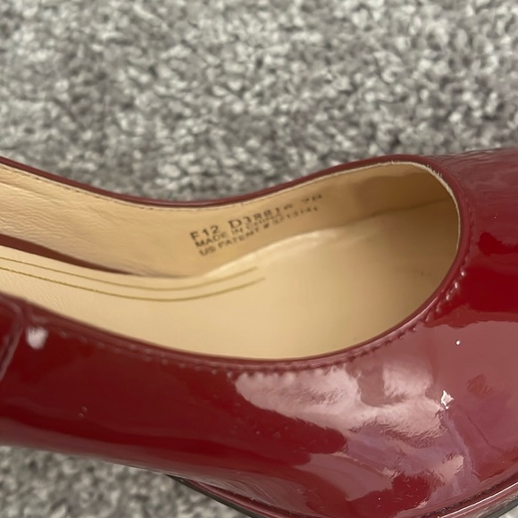 Cole Haan Nike Air Red Patent Leather Closed Toe Pump Shoes Women’s Size 7B - Picture 9 of 11